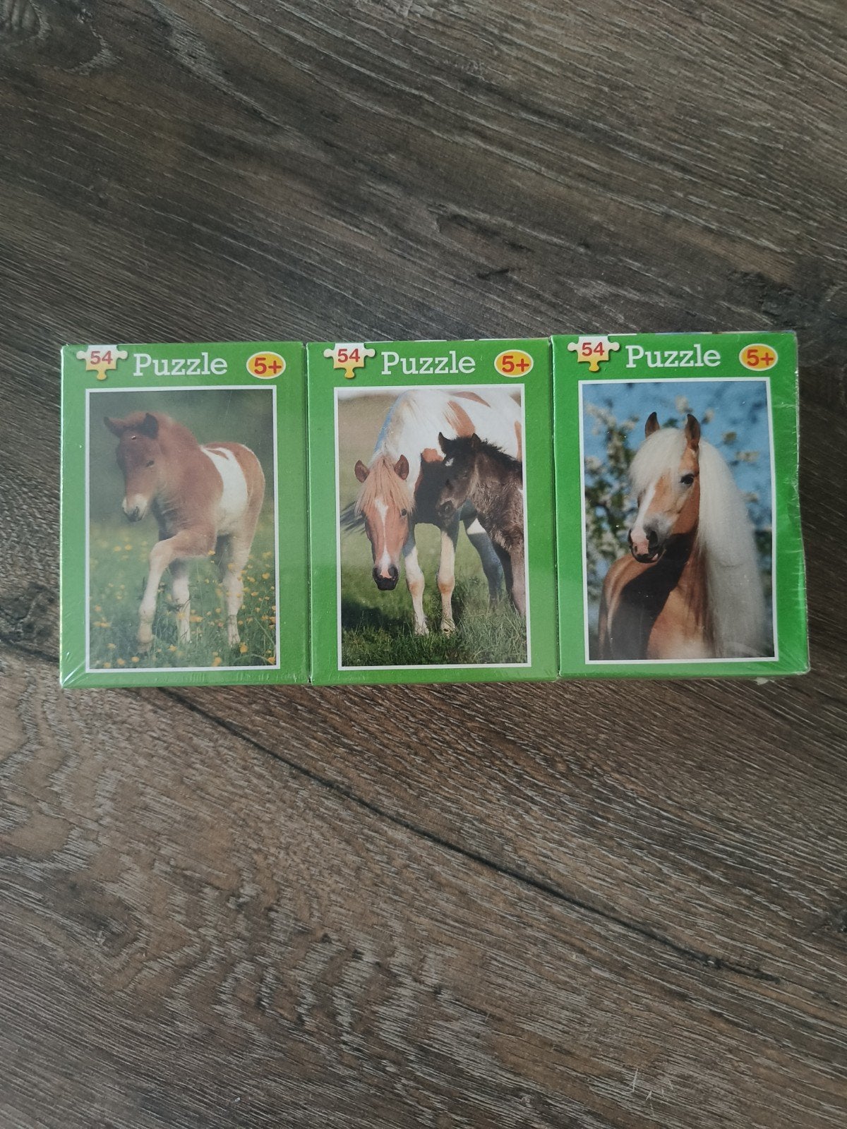 drie minipuzzels paarden - nieuw in verpakking, Ophalen of Verzenden, Minder dan 500 stukjes, Nieuw, Legpuzzel