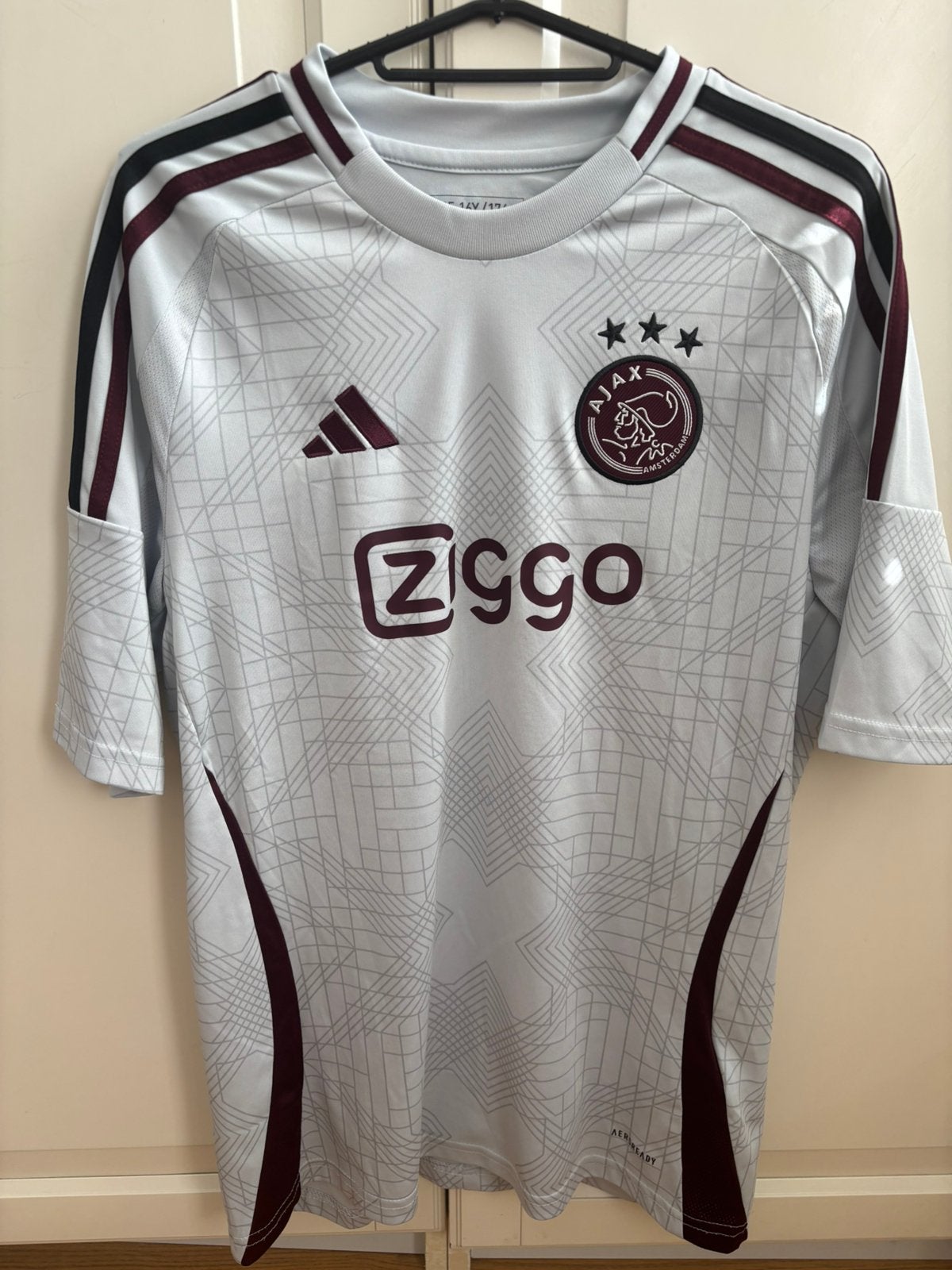 Ajax voetbalsetje, Ophalen of Verzenden, Zo goed als nieuw, Jongen of Meisje, Sport- of Zwemkleding