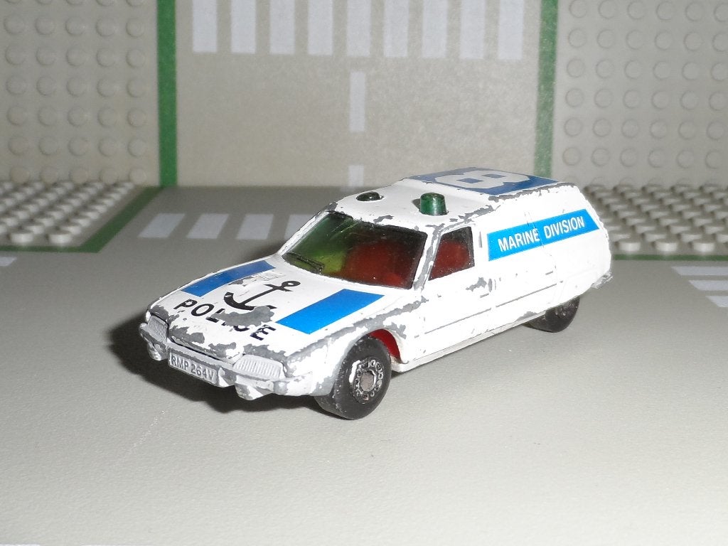 Matchbox Superfast - Citroën CX Police Marine Division 1:64, Hobby en Vrije tijd, Ophalen of Verzenden, Gebruikt, Auto