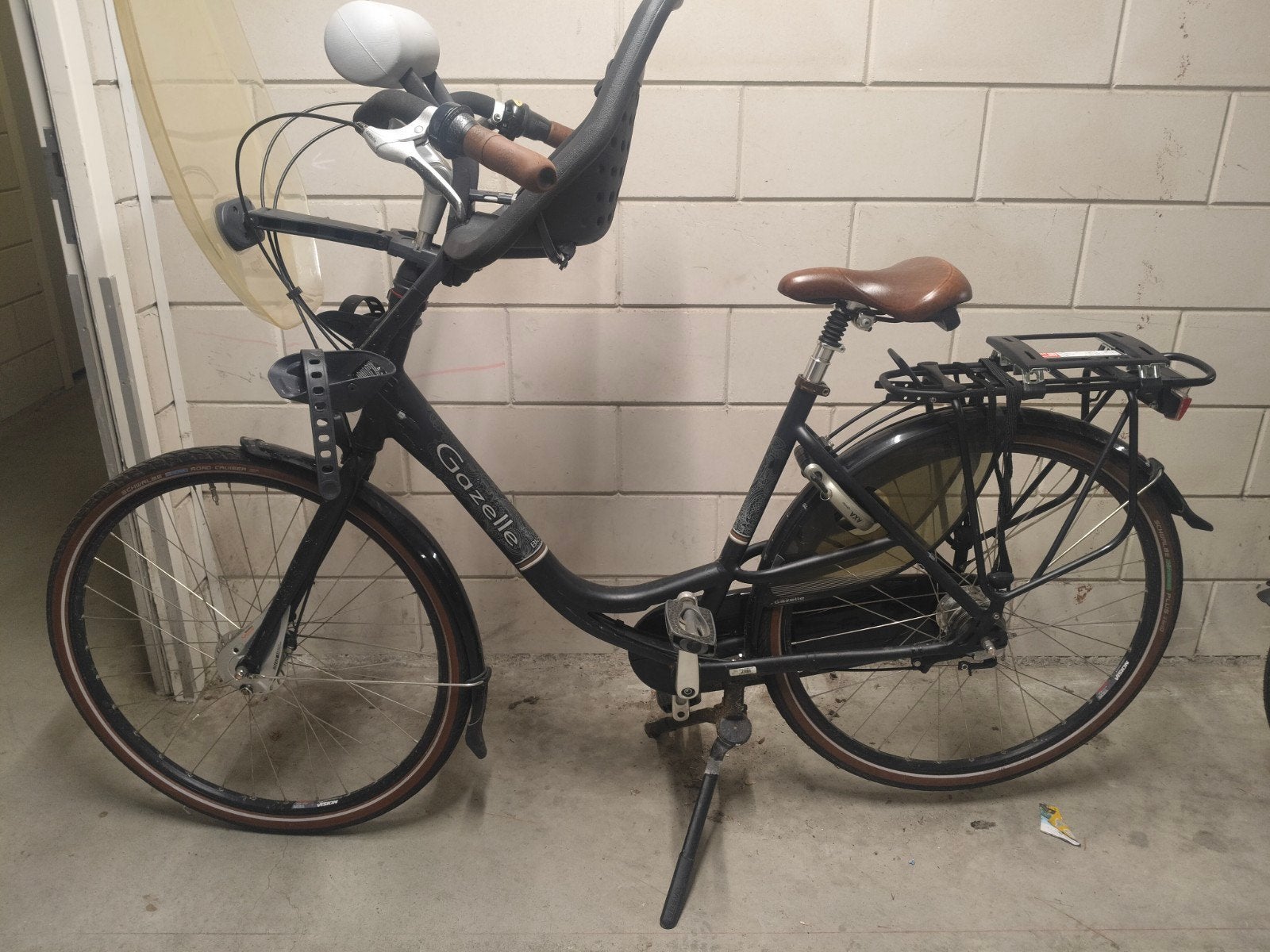 mama fiets met stoeltje en windscherm, Fietsen en Brommers, Fietsen | Dames | Moederfietsen, Ophalen, Gebruikt, Windscherm, Gazelle