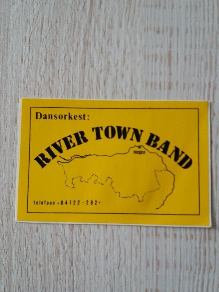 sticker Dansorkest RIVER TOWN BAND, Ophalen of Verzenden, Zo goed als nieuw, Overige typen