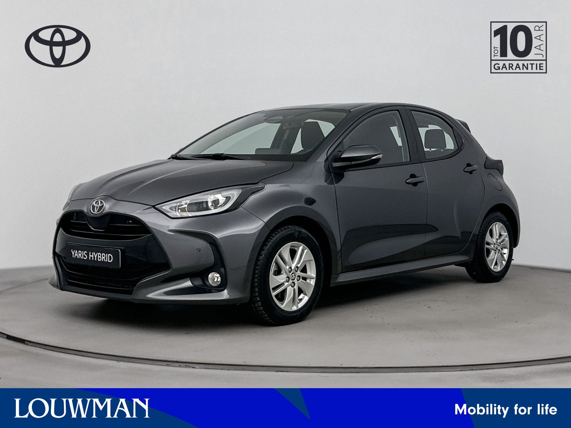 Toyota Yaris 1.5 Hybrid 115 Dynamic | Parkeersensoren V+A |, 12 maanden, Gebruikt, 1490 cc, Grijs