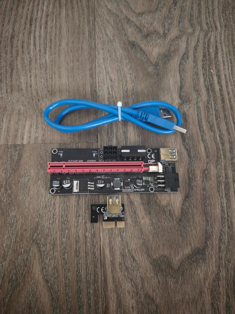 PCIe Riser Kaart Set - Volledig met USB 3.0 Kabel & Adapter, Ophalen of Verzenden, Zo goed als nieuw