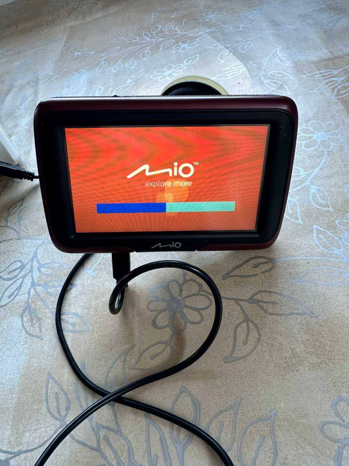 Mio Moov M400 Autonavigatie, 4.3" scherm, Compleet!, Ophalen of Verzenden, Gebruikt