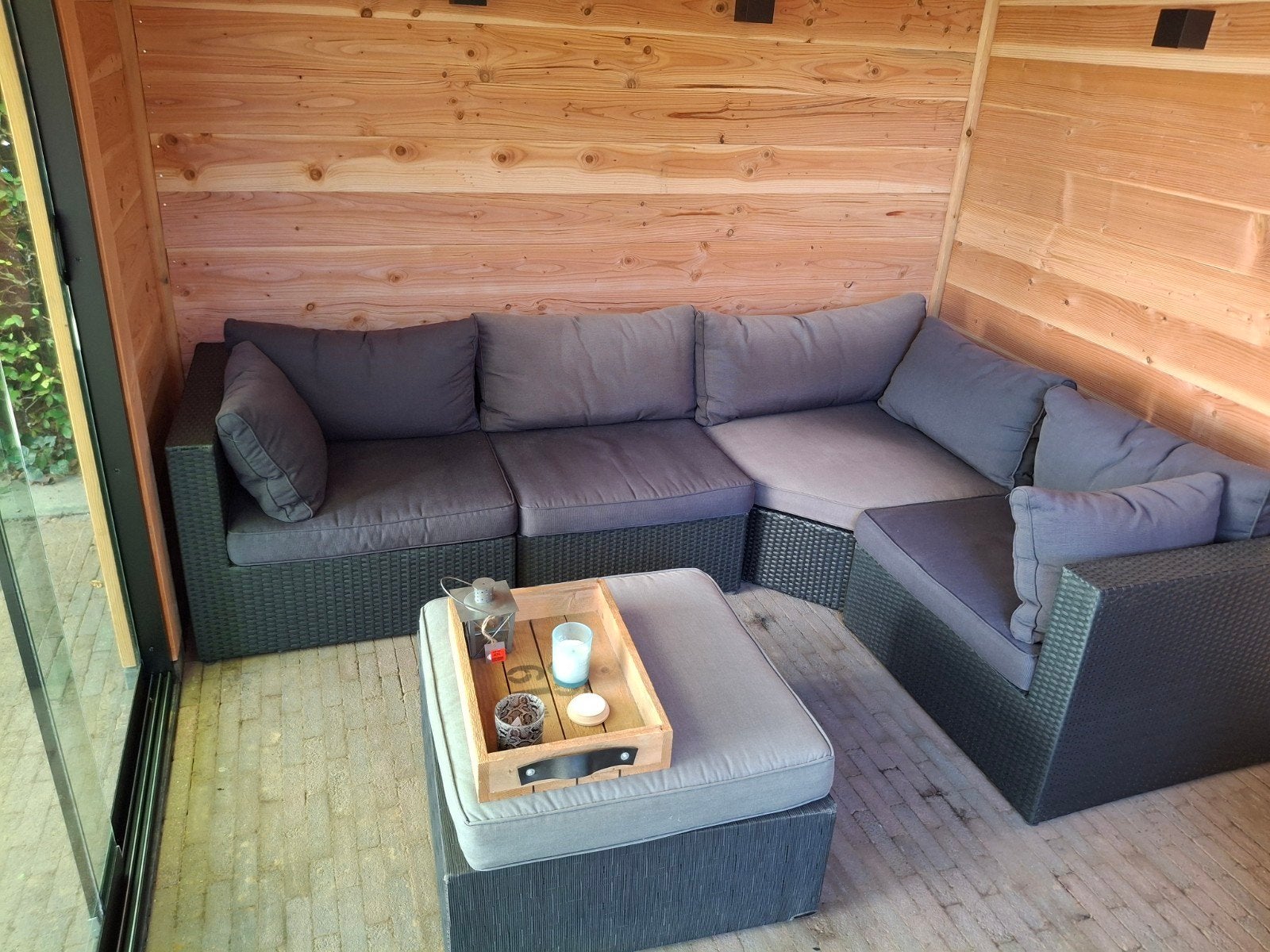 Loungeset met losse stoel en poef, Ophalen, Gebruikt, Kunststof