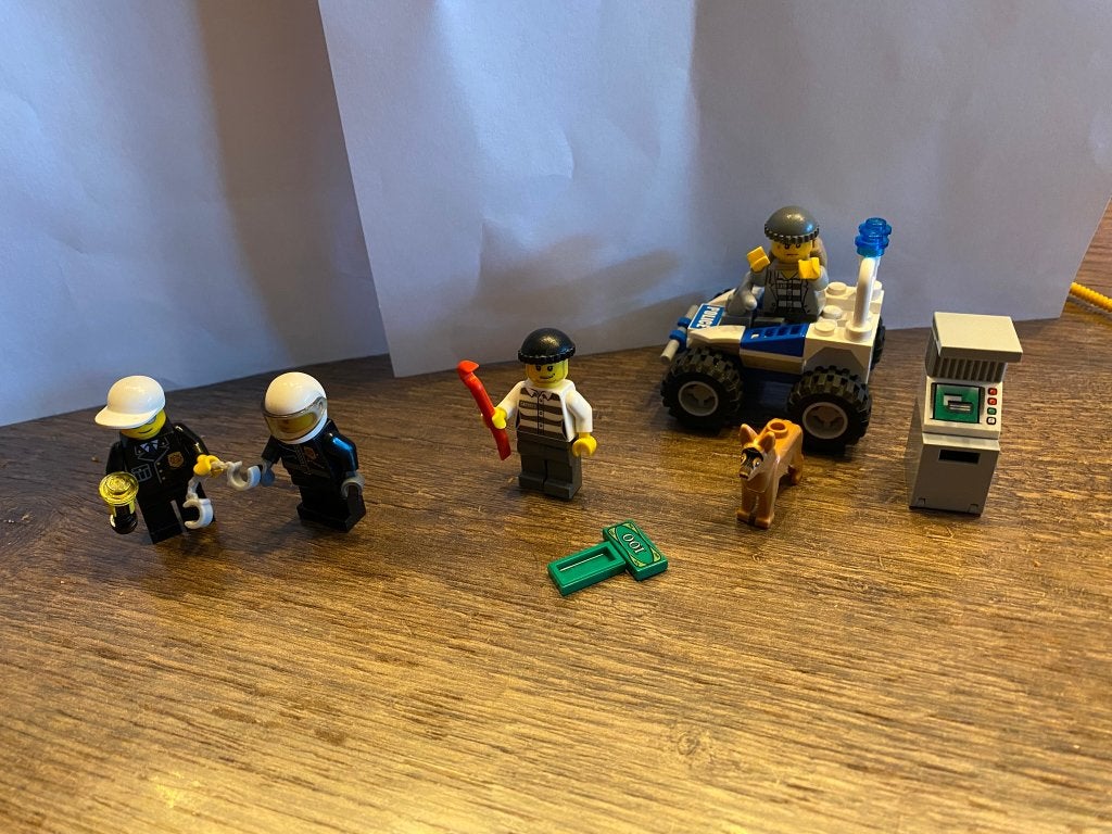 LEGO 7279 – Politie minifiguur verzameling, Lego, Ophalen of Verzenden, Zo goed als nieuw, Compleet