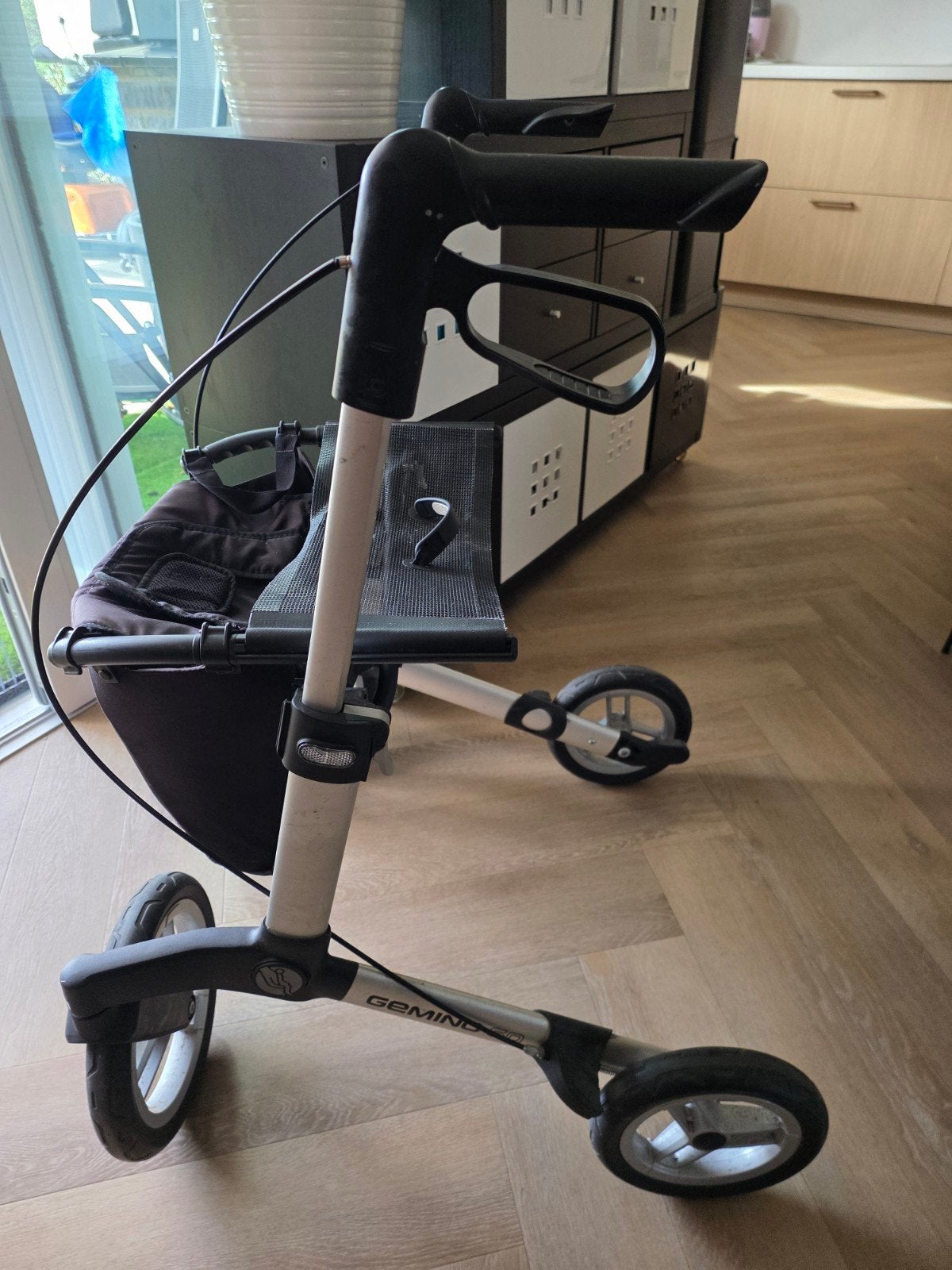 zeer nette goede Gemino 60 rollator, Diversen, Ophalen