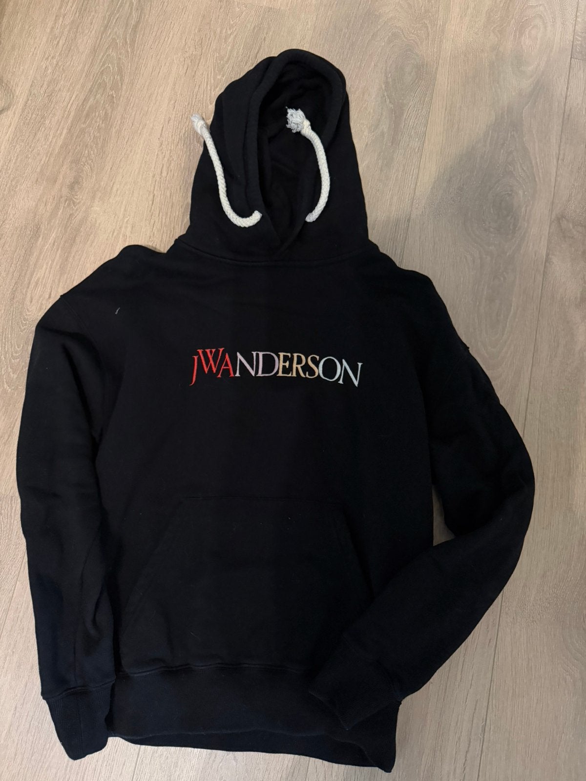 Nw zwarte JW Anderson hoodie maat M, Ophalen, Nieuw, Maat 48/50 (M), Zwart