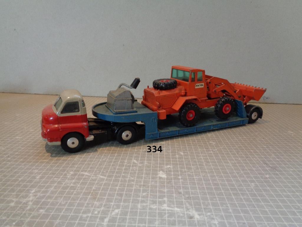 corgi bedford met dieplader met shovel, Hobby en Vrije tijd, Modelauto's | 1:50, Ophalen of Verzenden, Zo goed als nieuw, Bus of Vrachtwagen