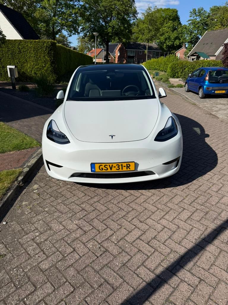 Tesla Model Y 2024 Wit, Auto's, Tesla, Particulier, Model Y, Elektrisch, SUV of Terreinwagen, Automaat, Origineel Nederlands, Wit