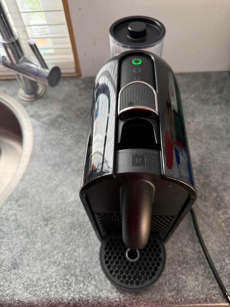 Magimix U & Milk Nespresso apparaat - Zwart, Gebruikt, Espresso apparaat, Ophalen of Verzenden, 4 tot 10 kopjes