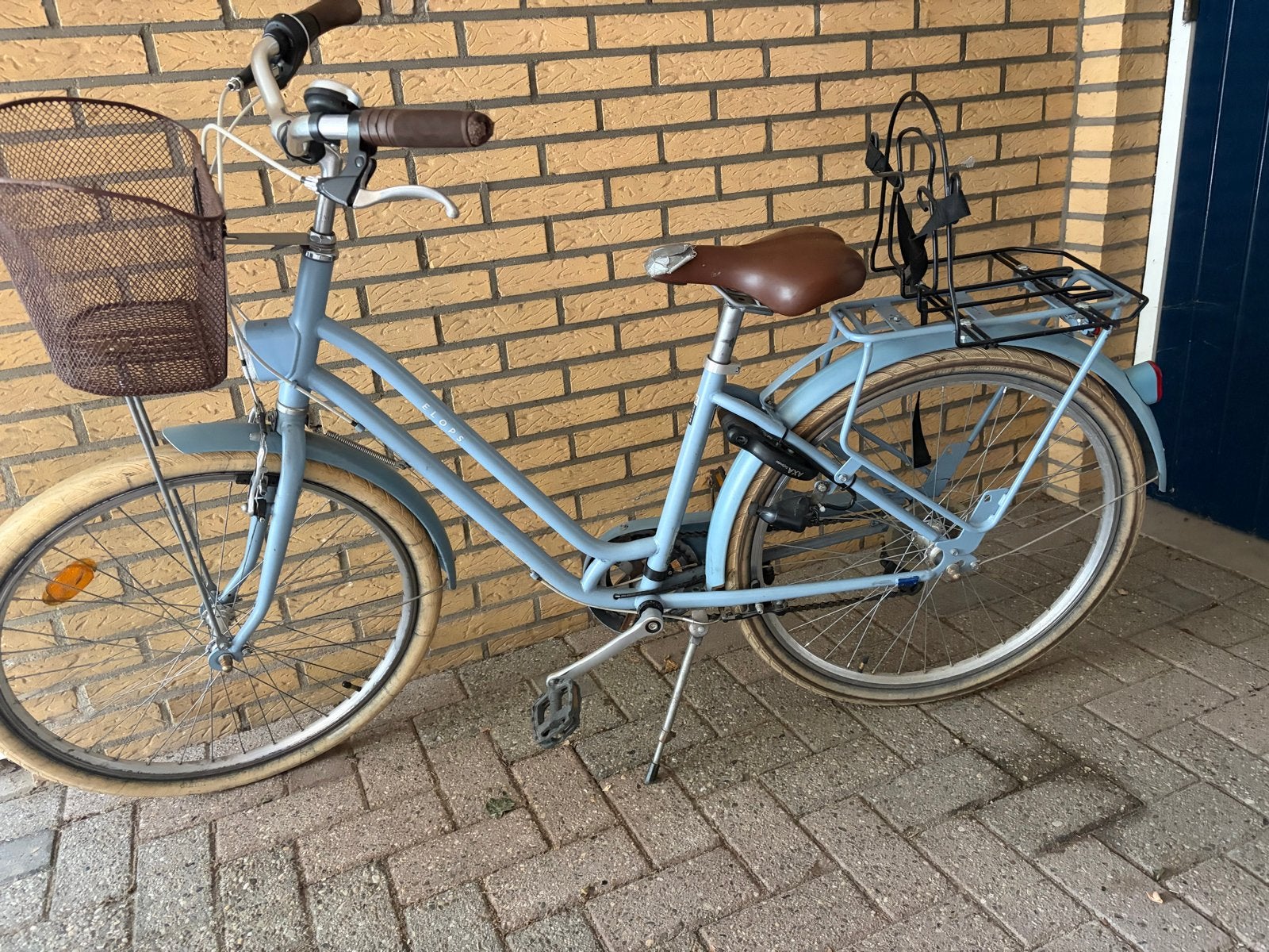 Elops fiets - Lichtblauwe stadsfiets met mand, Fietsen en Brommers, Velgrem, 50 tot 53 cm, Ophalen, Overige merken