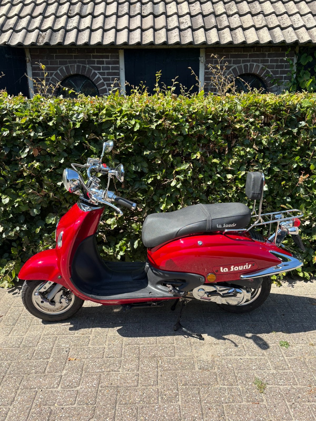 La souris Grande Retro, Zo goed als nieuw, Benzine, Ophalen, Overige merken