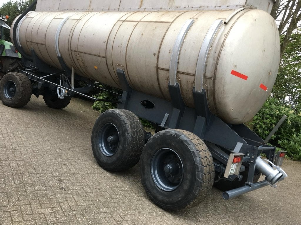 mesttank 22.000 liter, 22 m3 Vacuumtank 3 asser giertank, Zakelijke goederen, Ophalen of Verzenden, Akkerbouw, Transport