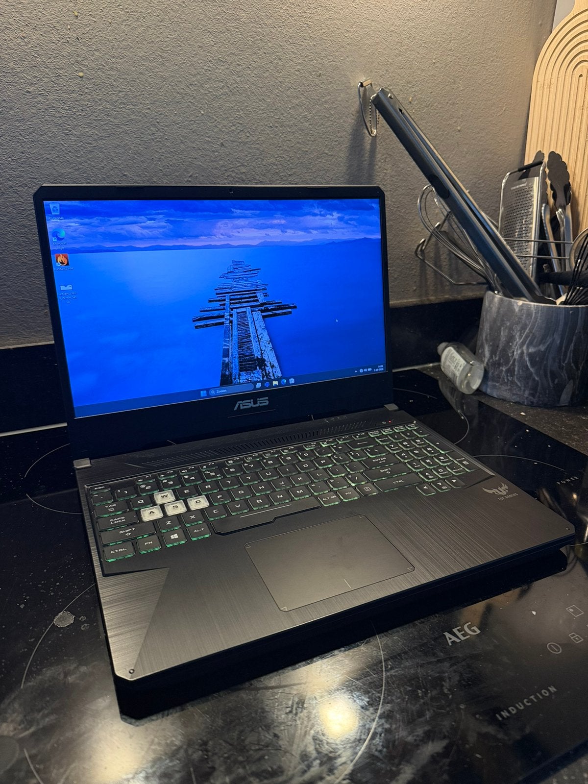 Snelle gaming laptop| RYZEN-5. GTX1650.