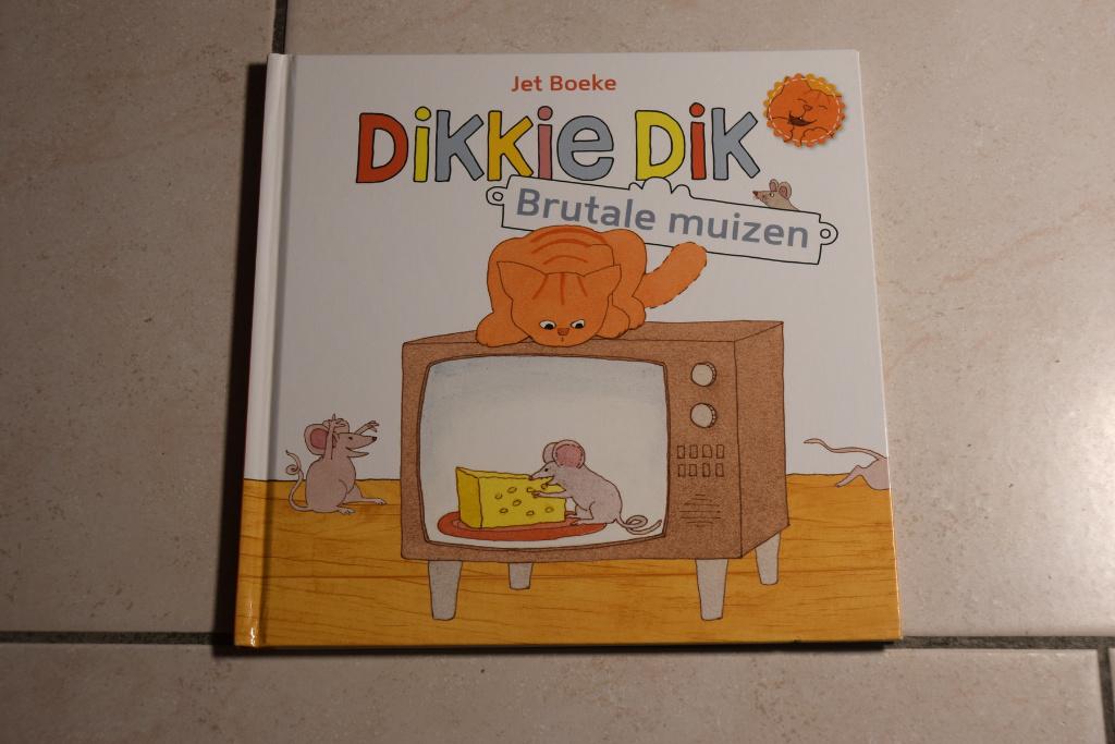 Dikkie Dik Brutale muizen / Jet Boeke, Ophalen of Verzenden, Zo goed als nieuw, Fictie algemeen, Voorleesboek