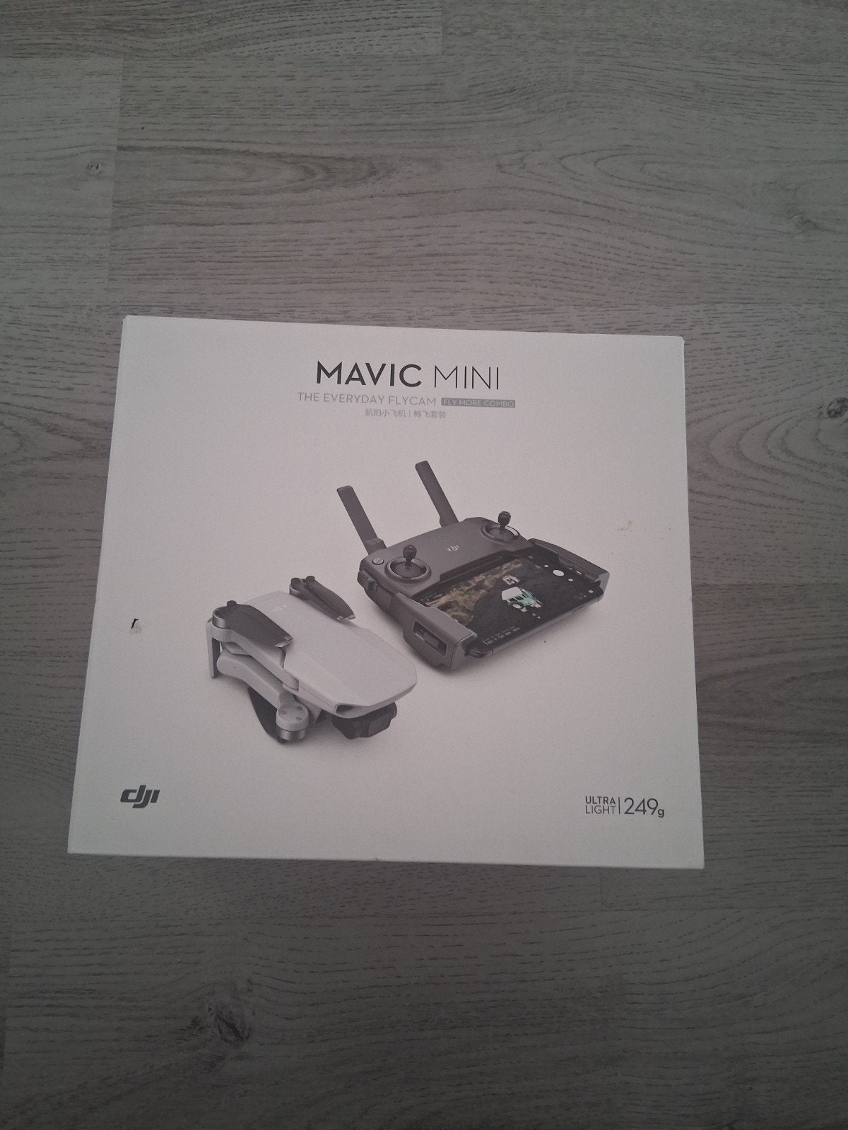 DJI Mavic Mini (defect) met 2 accu's en zender, Cameradrone, Extra accu('s), Ophalen of Verzenden, DJI