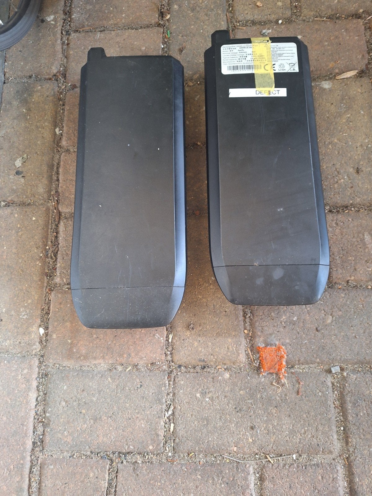 2 x Vogue accu defect., Ophalen of Verzenden, Gebruikt