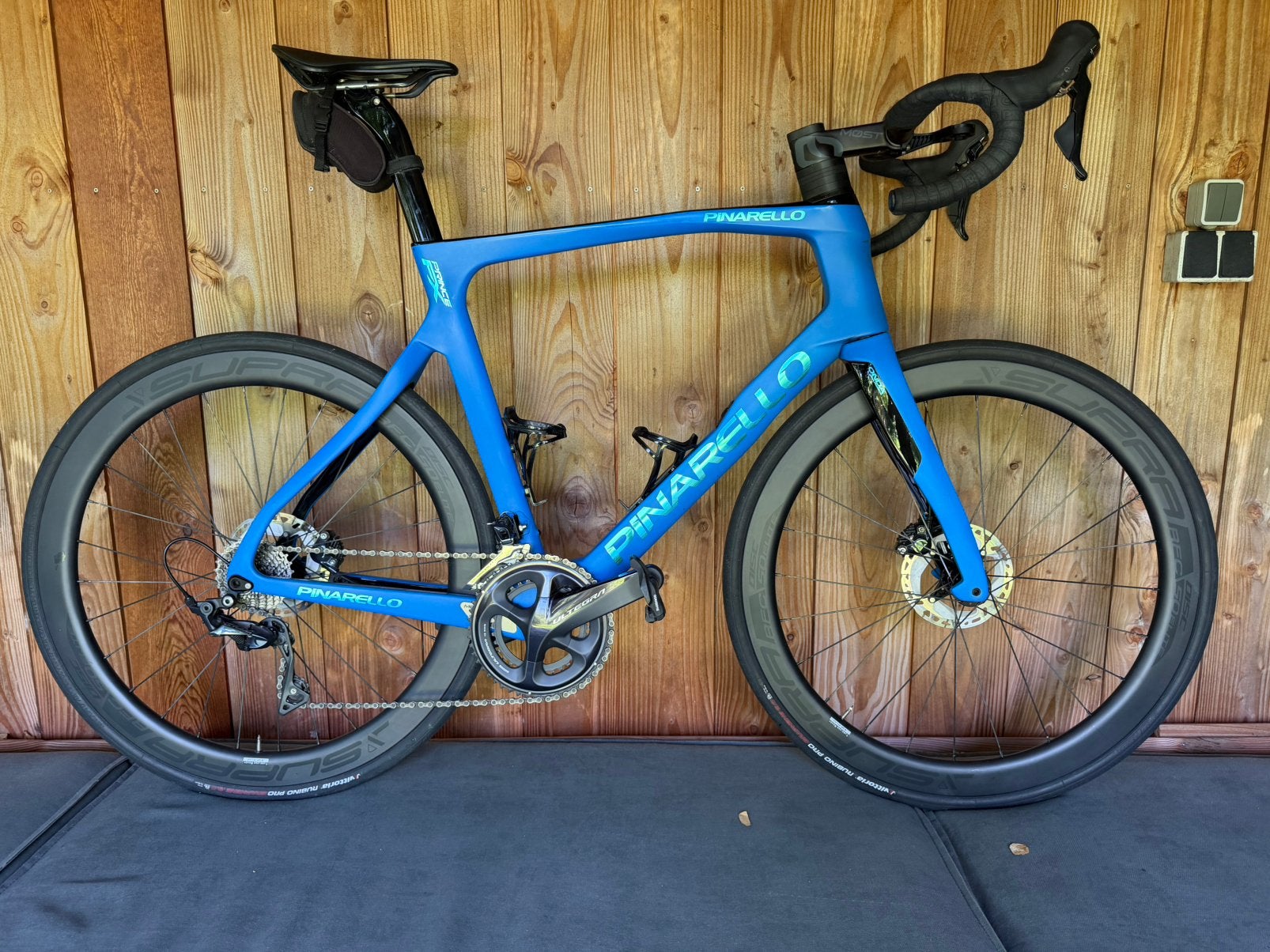 Pinarello FX Prince 57,5 uit 2023, Fietsen en Brommers, 28 inch, Carbon, Heren, Zo goed als nieuw
