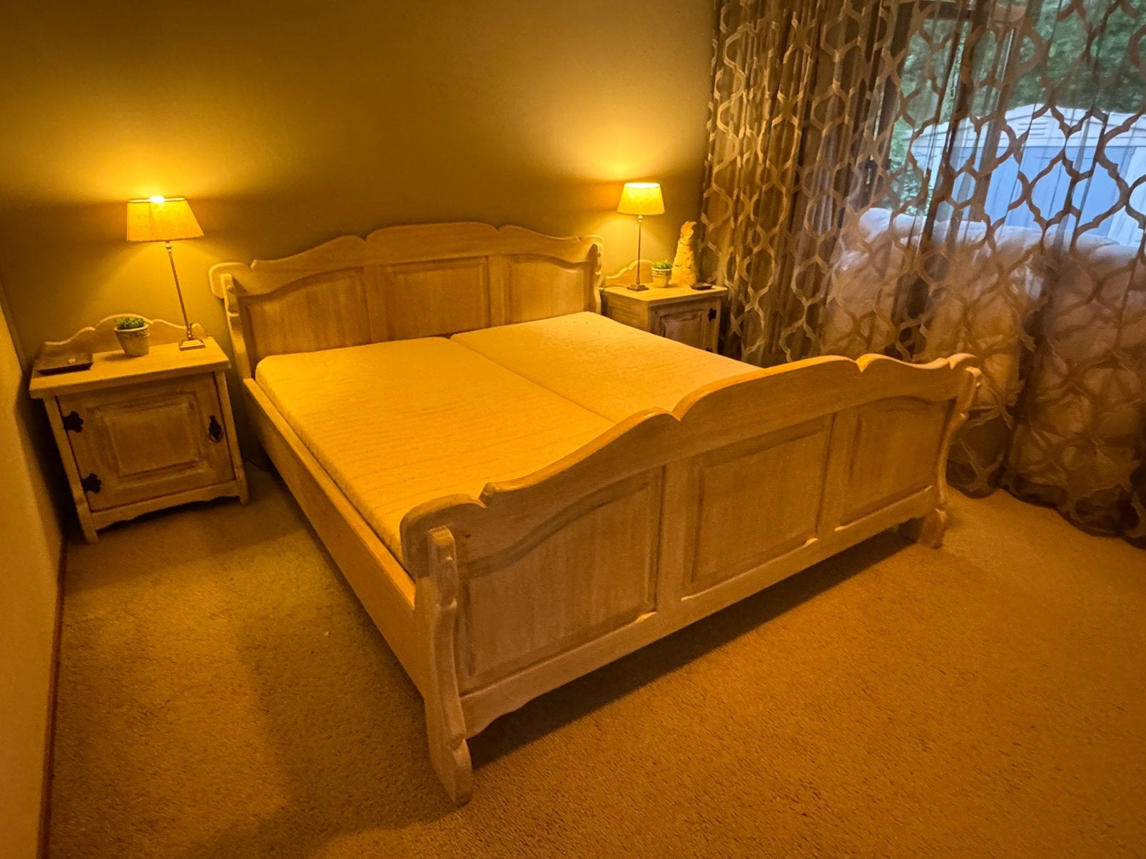 Massief eiken 2-persoons bed met nachtkastjes, white wash, Ophalen, Gebruikt, Tweepersoons