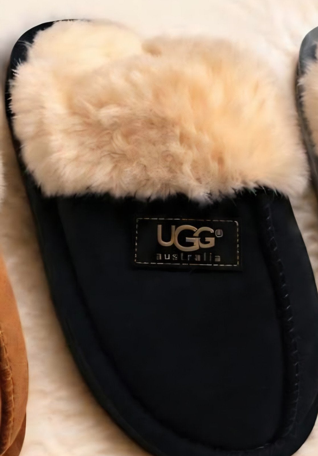 Ugg Pantoffels Khaki, Pink, Beige en, Black, UGG, Overige kleuren, Nieuw, Ophalen of Verzenden
