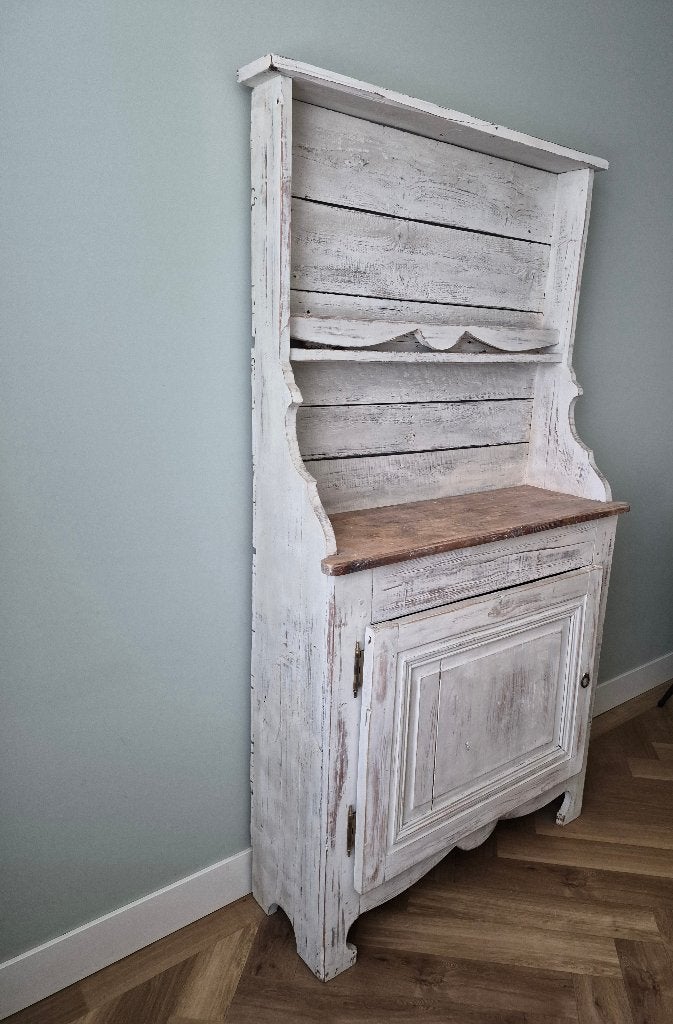 Broccante kast, Ophalen