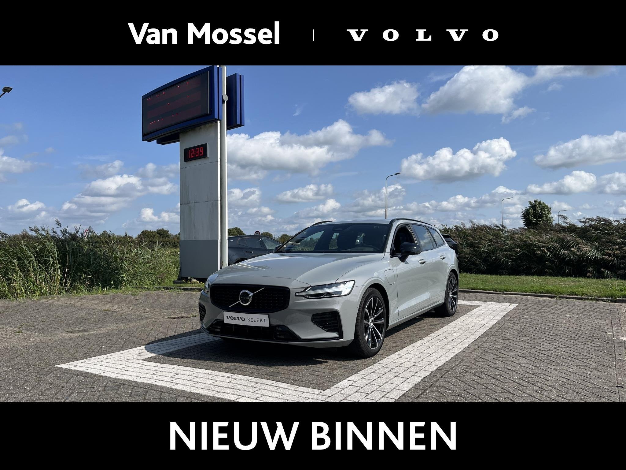 Volvo V60 T6 Plug-in hybrid AWD Plus Dark | 360 Camera | Mem