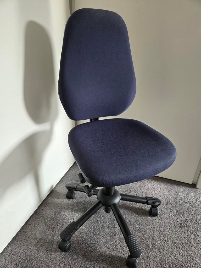 Bureaustoel (zwart/donkerblauw), Ophalen, Gebruikt, Blauw, Bureaustoel