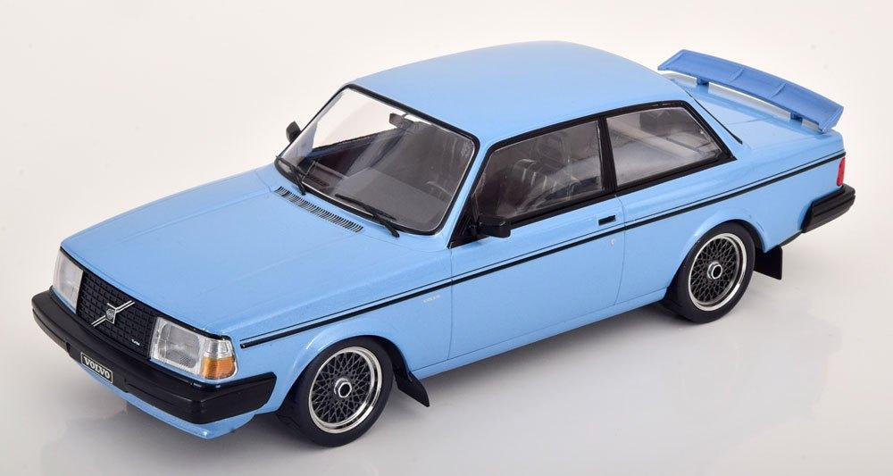 Volvo 240 Turbo Custom 1985 Blauw Metallic 1-18 Ixo Models, Overige merken, Auto, Ixo-models, Www.ixomodels.de
