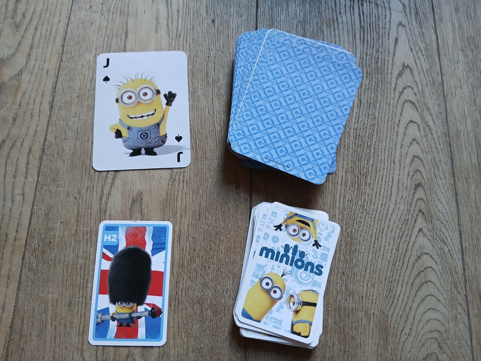 Minions speelkaarten - Leuk voor jong en oud!, Vijf spelers of meer, Ophalen of Verzenden, Gebruikt