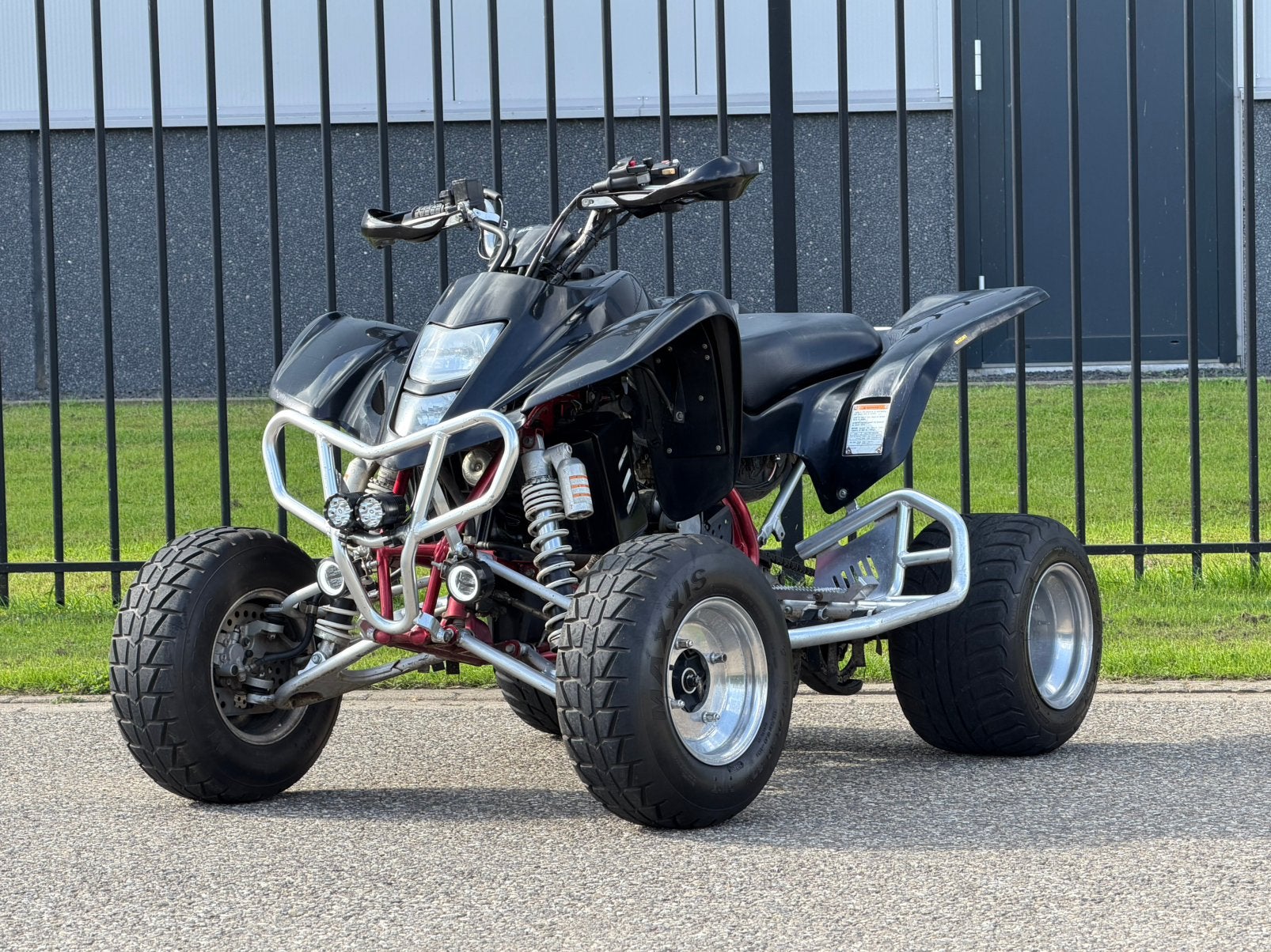 Suzuki ltz 400 2009 Special edition AK47 Quad NL Kenteken!