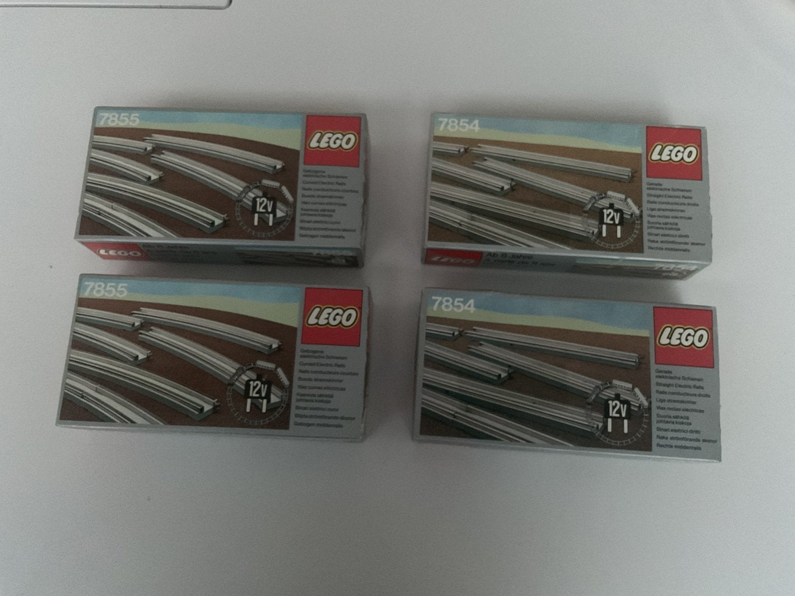 Lego 12 volt trein stroom geleiders recht en gebogen nieuw, Kinderen en Baby's, Speelgoed | Duplo en Lego, Ophalen, Nieuw, Lego