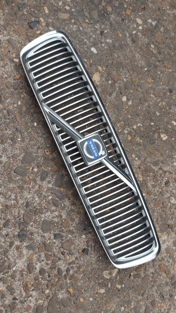 Voorgril Volvo V70 uit 2004, Ophalen of Verzenden
