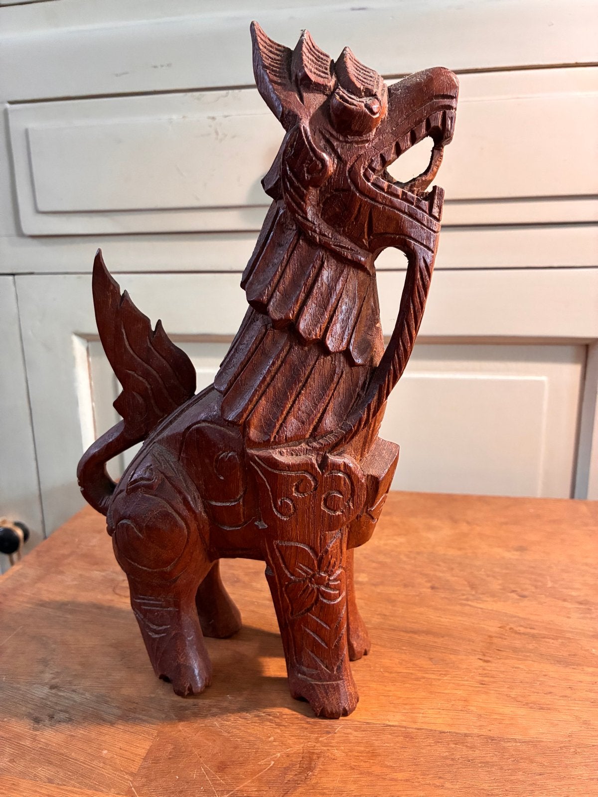Vintage Handgesneden Houten Balinese Foo Dog Leeuw Draak, Ophalen, Overige onderwerpen, Handgemaakt, 20 - 50 cm