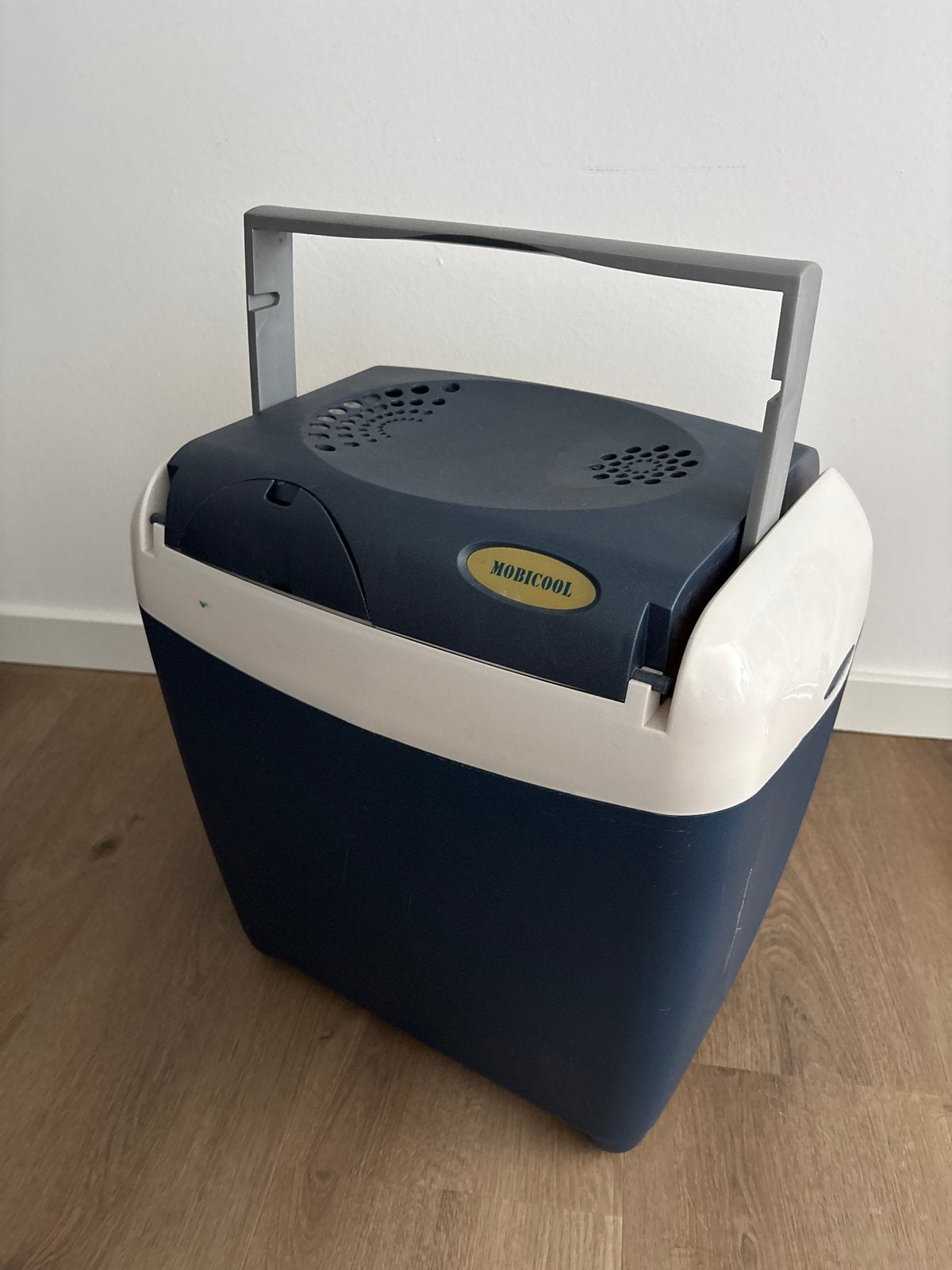 Mobicool Elektrische Koelbox TC12-12 met Euro Transformer, Ophalen, Gebruikt, Koelbox, Elektrisch