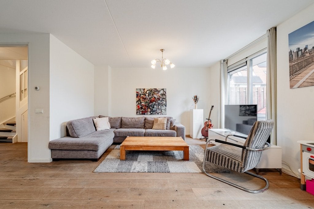 Salontafel van massief hout – robuust en sfeervo, Ophalen, 100 tot 150 cm, Gebruikt, Eikenhout