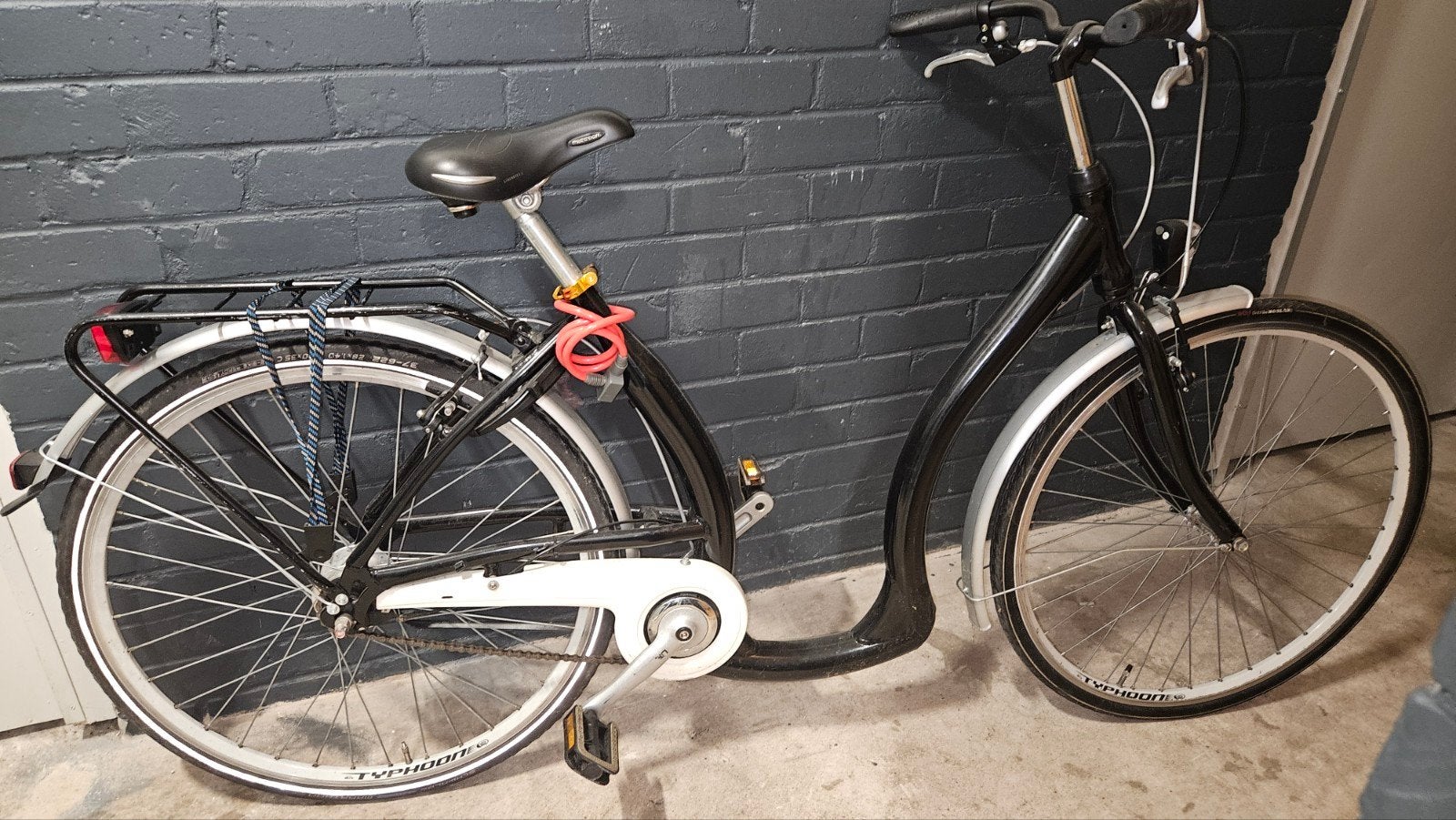 Damesfiets met lage instap en versnellingen, Fietsen en Brommers, Fietsen | Dames | Damesfietsen, Velgrem, Versnellingen, Ophalen