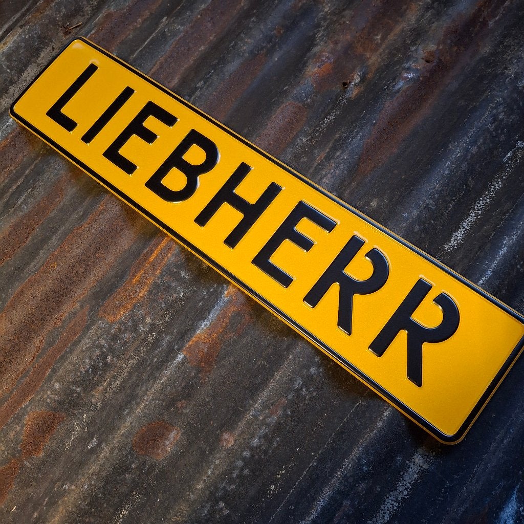 Liebherr - Metalen nummerplaat geel, Metaal, Geel, Nieuw, Ophalen of Verzenden
