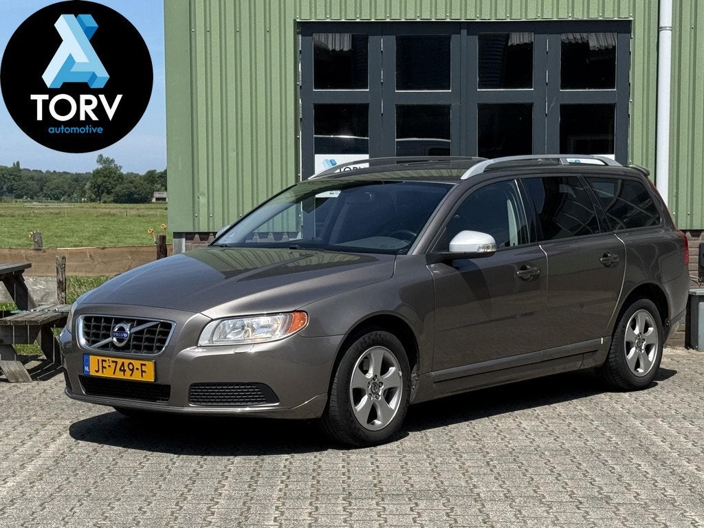 Volvo V70 1.6 T4 Momentum | Trekhaak | Stoelverwarming | Ond, Euro 5, 1525 kg, Gebruikt, 4 cilinders