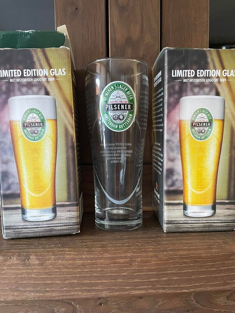 3 stuks Heineken bierglazen limited Edition logo 1889, Ophalen of Verzenden, Nieuw, Glas of Glazen, Heineken
