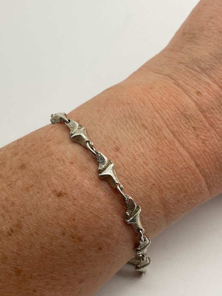 E86 Prachtige zilveren armband Scandinavisch ontwerp, Sieraden, Tassen en Uiterlijk, Ophalen of Verzenden, X, Zilver, Zilver