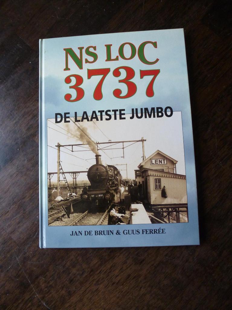 Boek NS loc 3737 de laatste Jumbo, Ophalen of Verzenden, Zo goed als nieuw, Trein, Boek of Tijdschrift