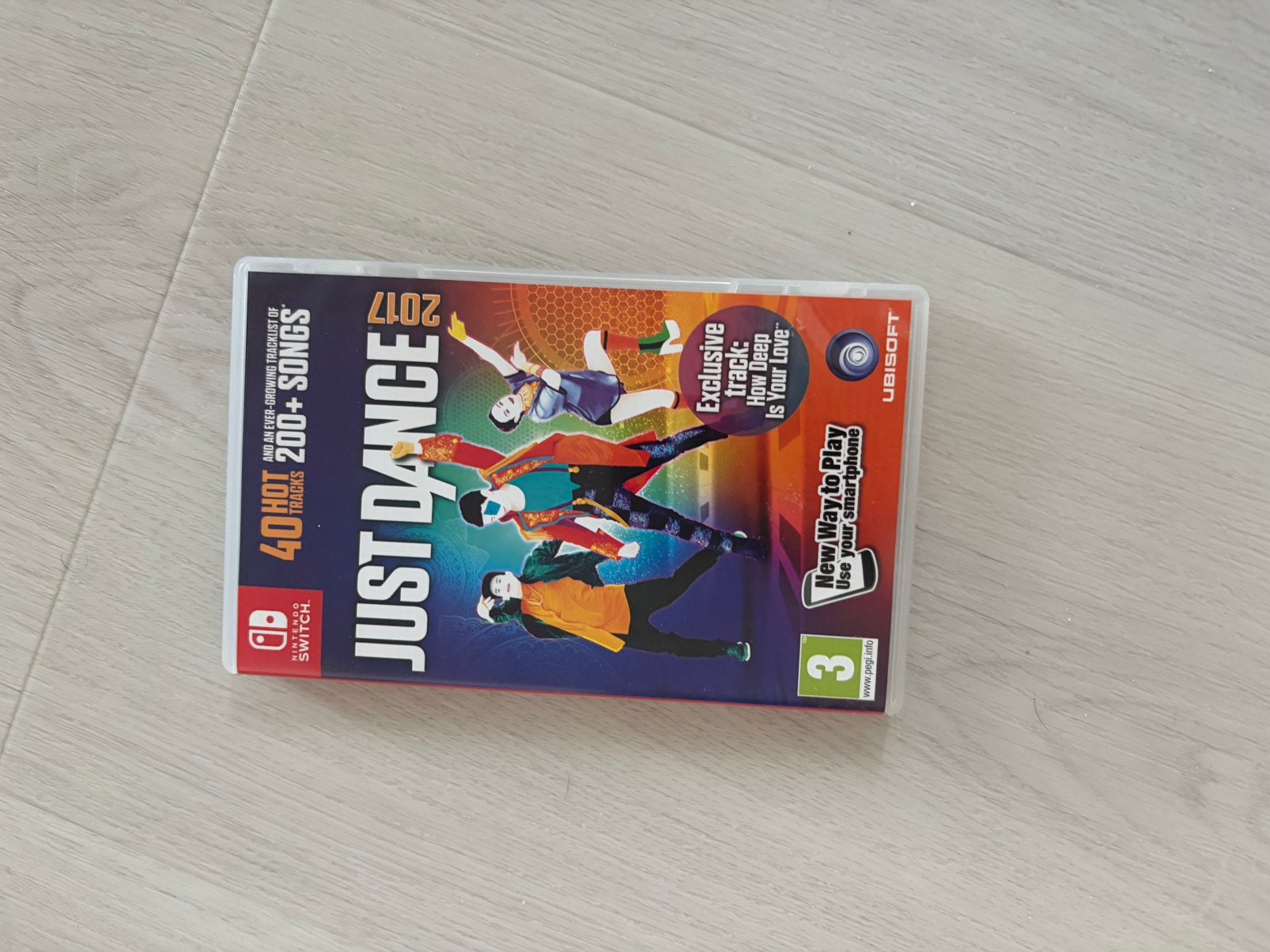 Nintendo switch - just dance 2017, Spelcomputers en Games, Muziek, Verzenden, Zo goed als nieuw, 3 spelers of meer