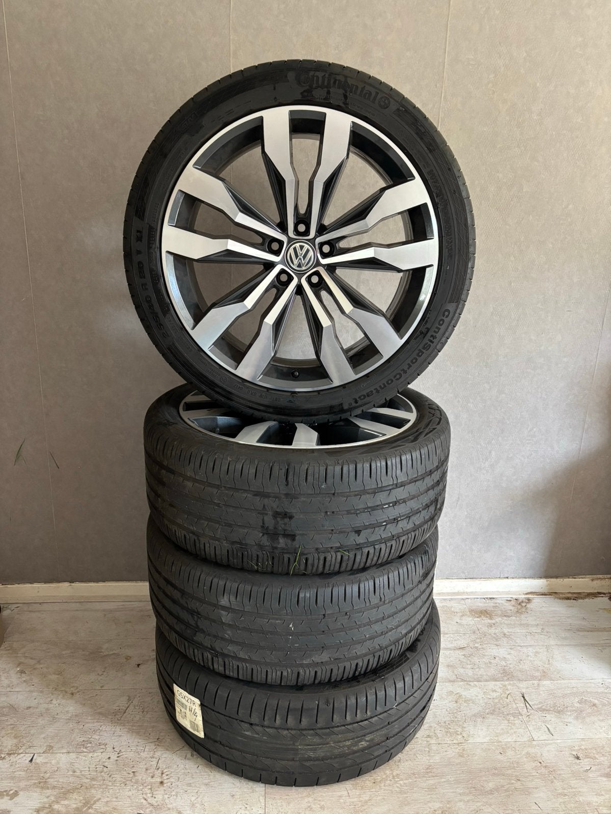 20 inch Originele VW Tiguan R-Line Suzuka Velgen ZOMERSET, Banden en Velgen, Ophalen of Verzenden, 20 inch, Zomerbanden