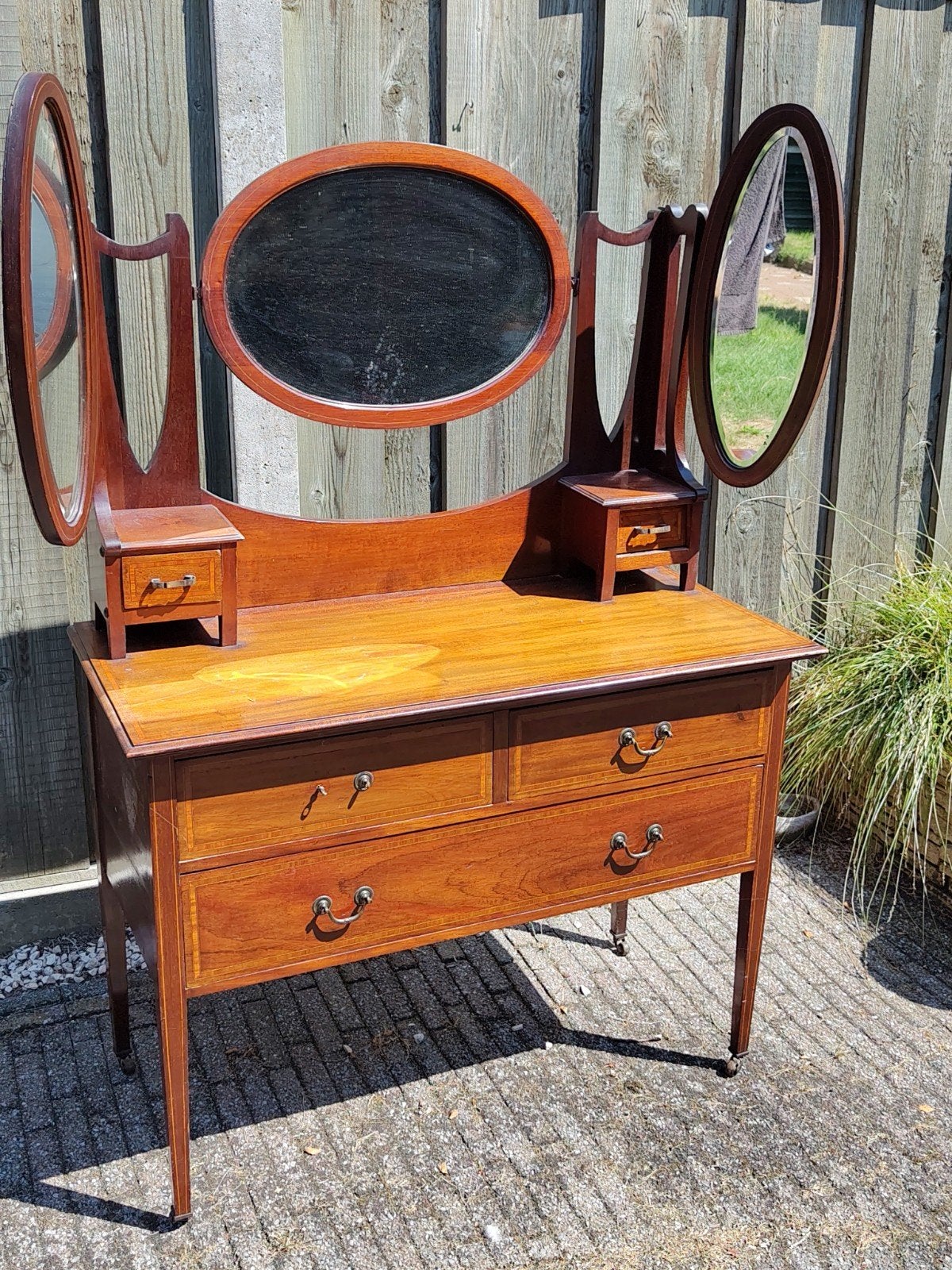 antieke kaptafel/make up tafel met bijbehorend nachtkastje, Ophalen, 50 tot 100 cm, Minder dan 100 cm