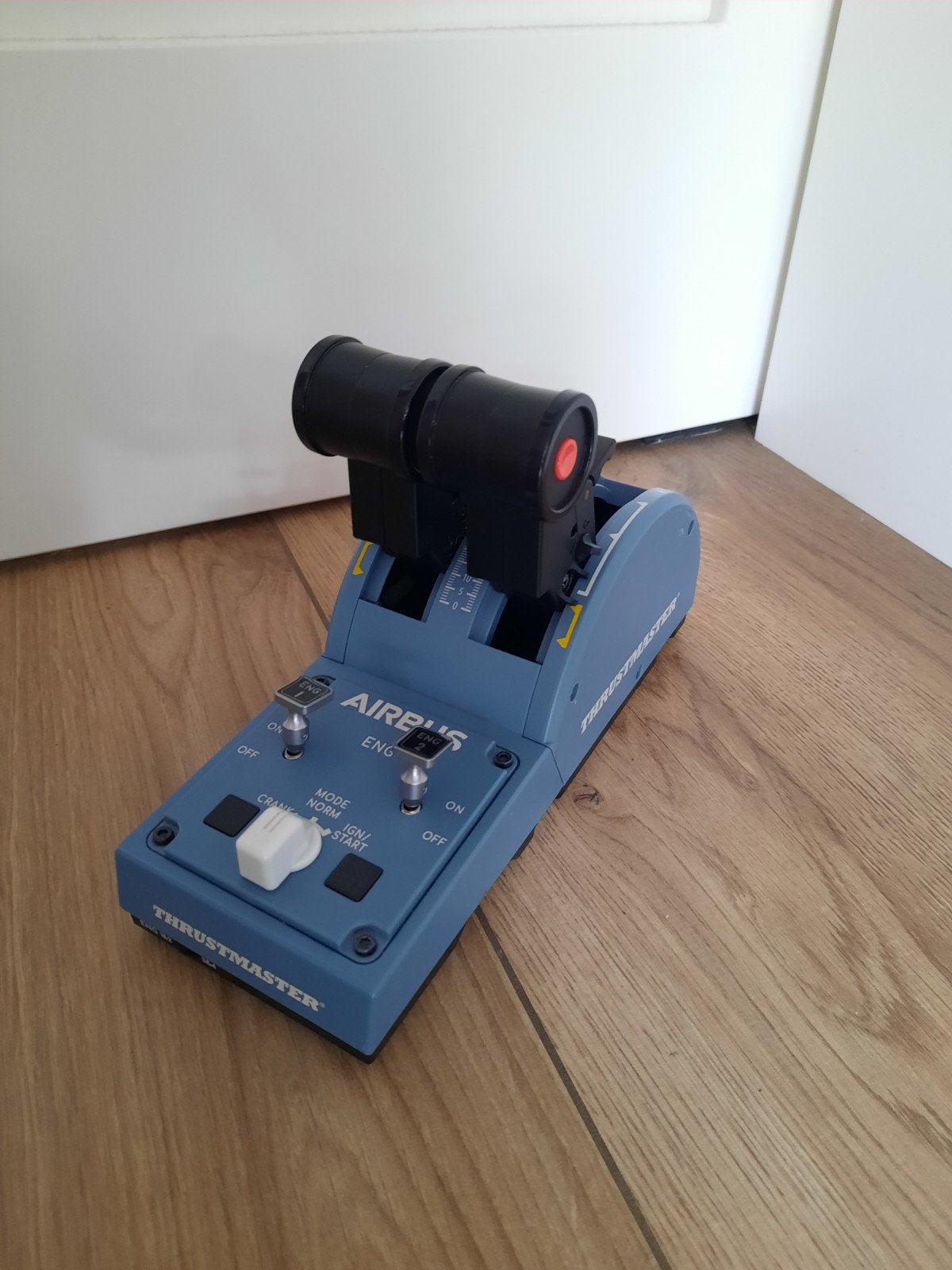 Thrustmaster TCA Quadrant Airbus Edition, Computers en Software, Joysticks, Zo goed als nieuw, Ophalen of Verzenden