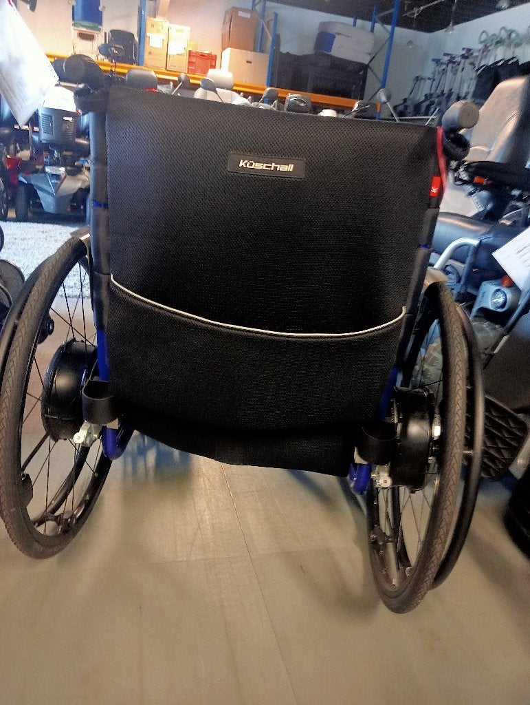 Kuschall stoel in nieuwstaat met emotion twions van Alber24, Ophalen of Verzenden, Zo goed als nieuw, Elektrische rolstoel