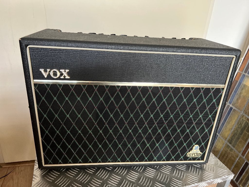 Gitaar versterker VOX  Model  Celestion Cambridge Reverb, Ophalen, Zo goed als nieuw, Gitaar