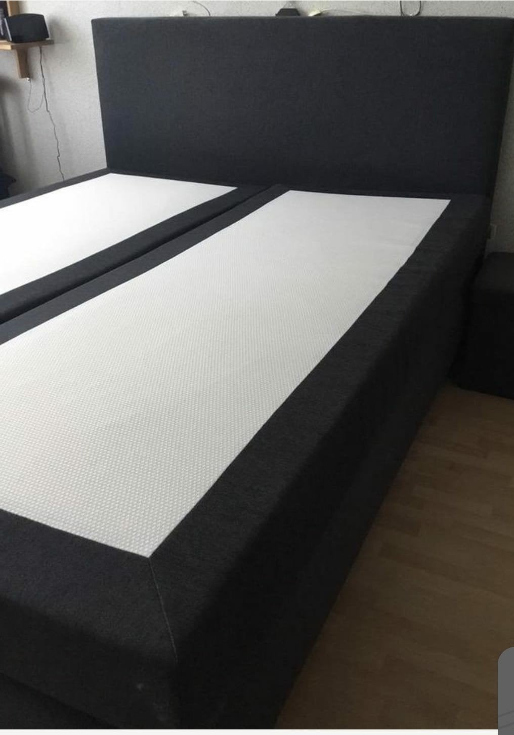 Bezorging is mogelijk 160x200 inzgs complete boxspring bed, Tweepersoons, Grijs, Ophalen of Verzenden, Zo goed als nieuw