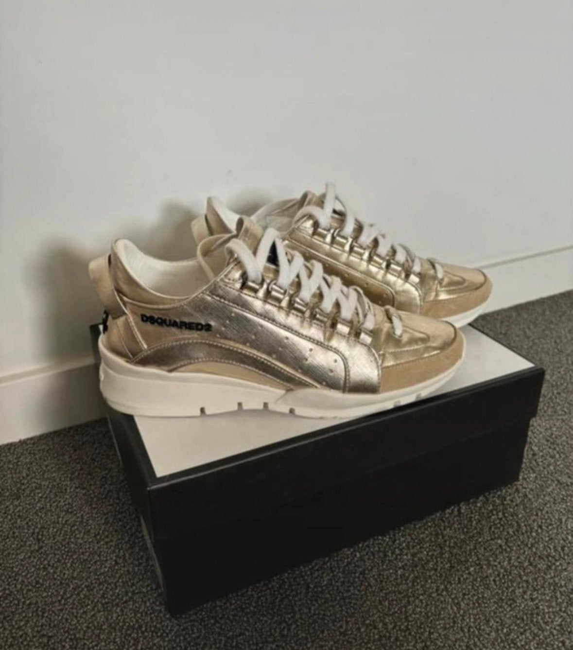 Dsquared2 sneakers, Overige kleuren, Ophalen of Verzenden, Sneakers of Gympen, Zo goed als nieuw